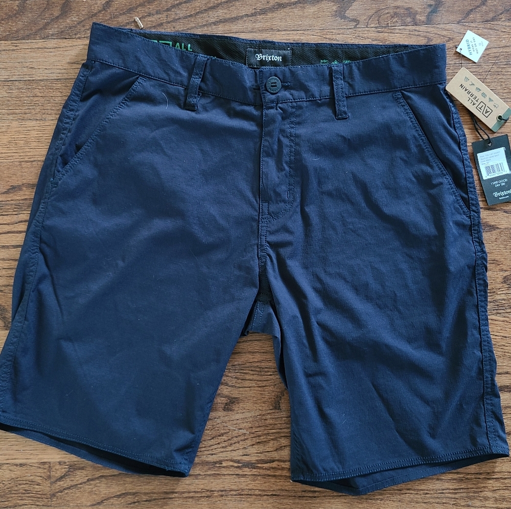 Brixton hybrid men's shorts size 33 navy brand new